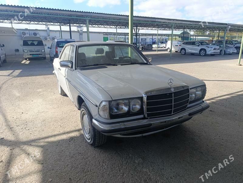 Mercedes-Benz 230E 1983 - 127 000 TMT - Ашхабад - img 4