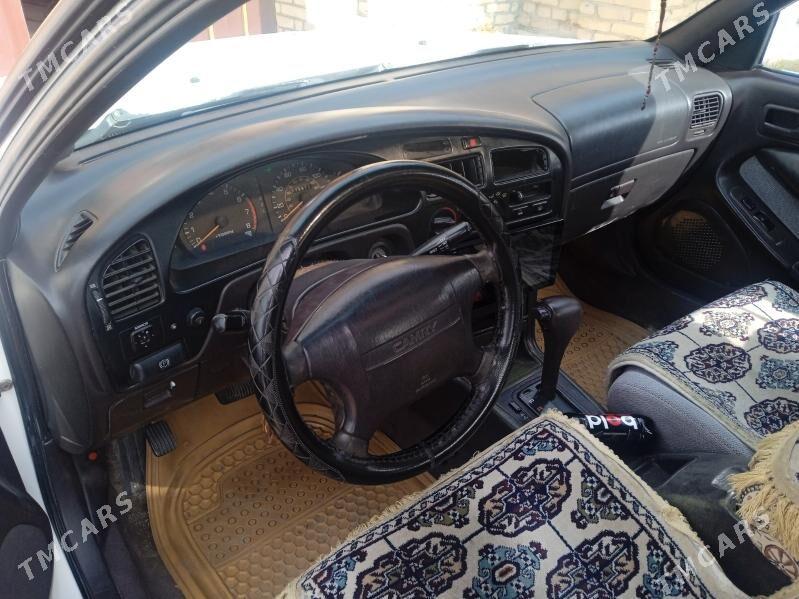 Toyota Camry 1994 - 85 000 TMT - Türkmenabat - img 2