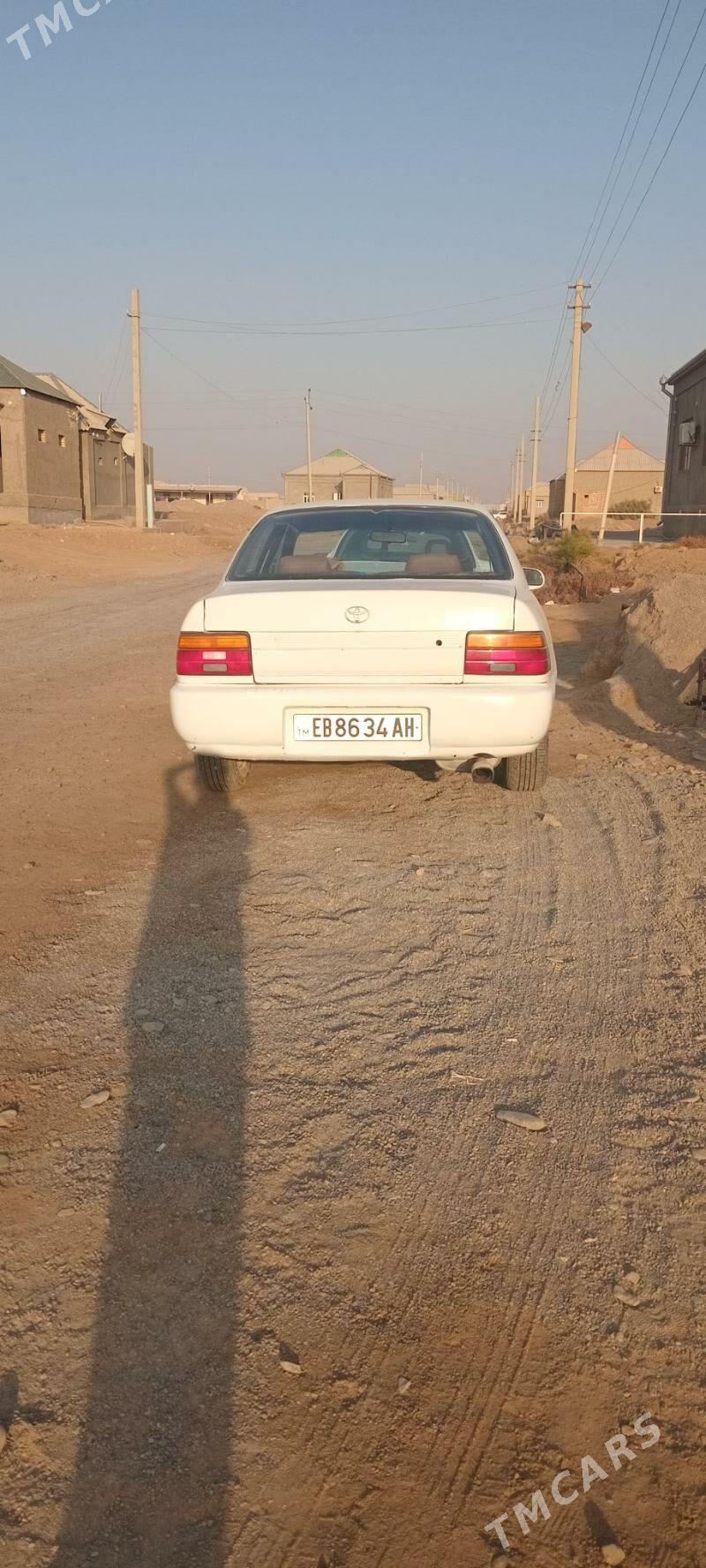 Toyota Corolla 1992 - 40 000 TMT - Tejen - img 4