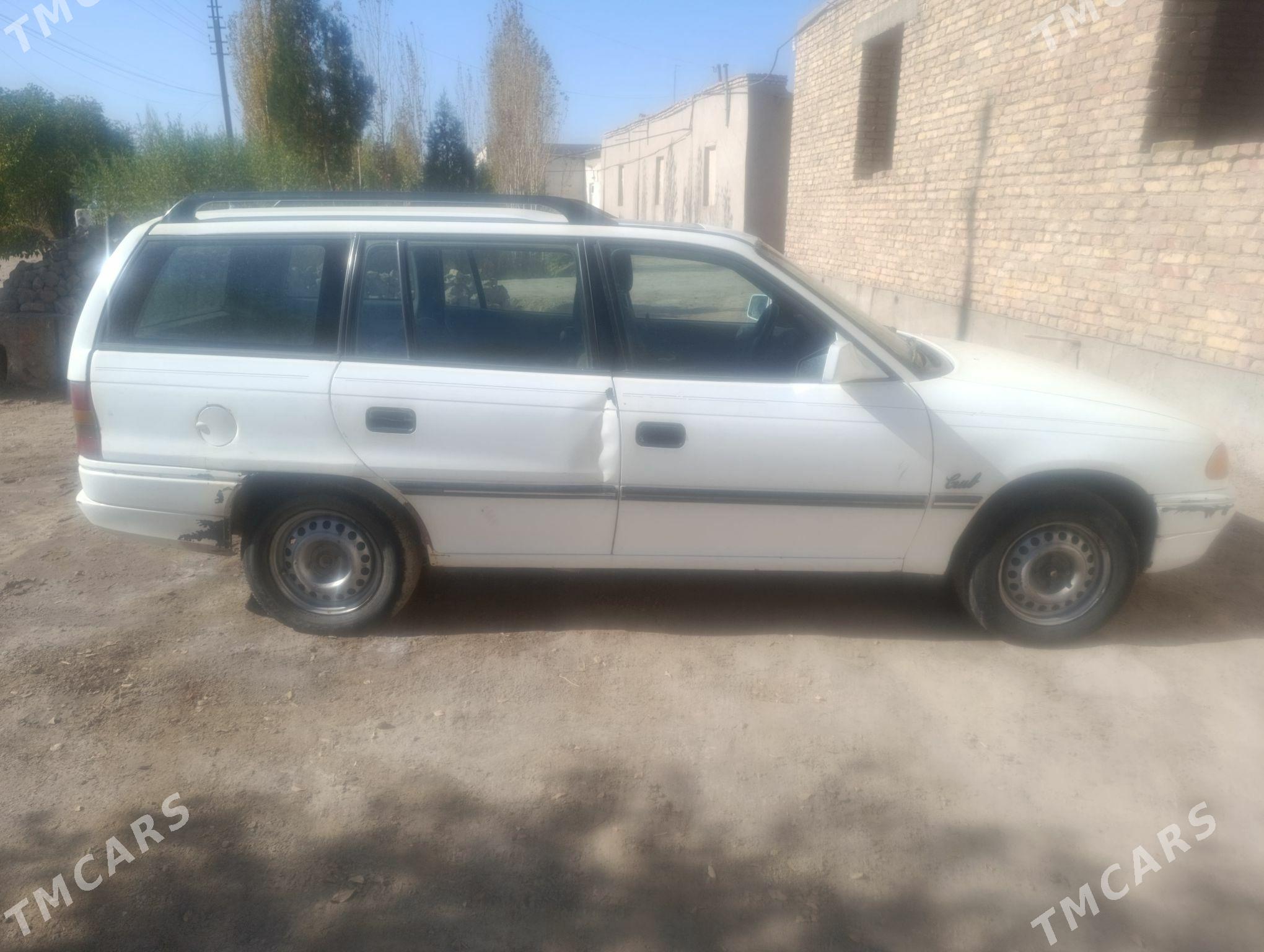 Opel Astra 1992 - 30 000 TMT - Akdepe - img 3