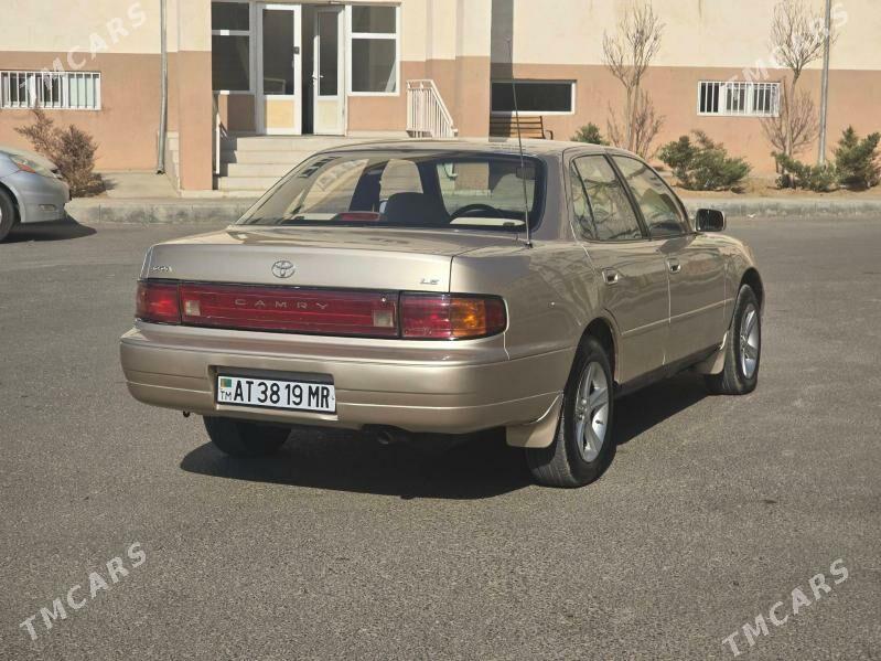 Toyota Camry 1994 - 110 000 TMT - Мары - img 6