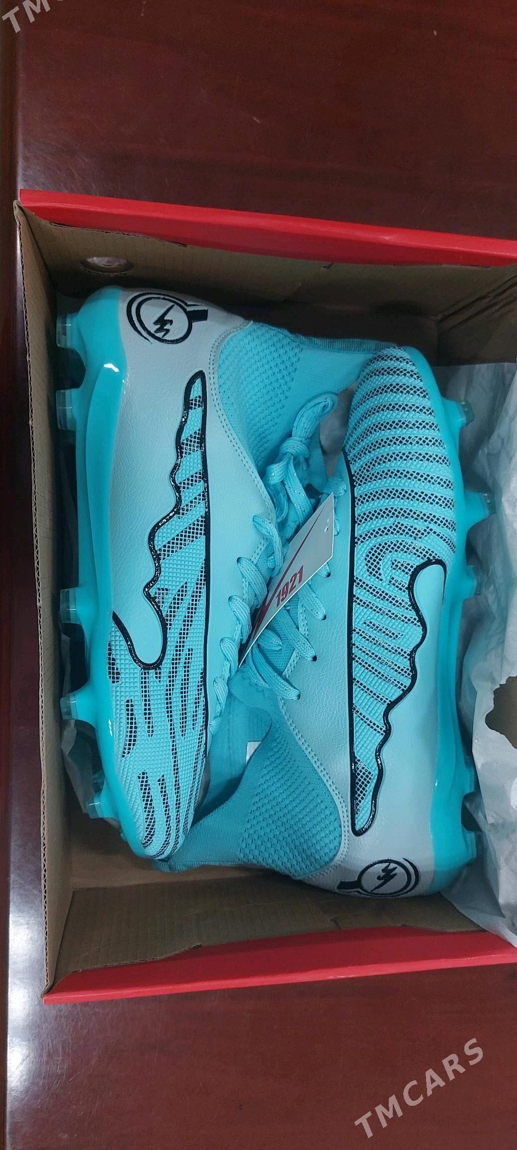 футбольные бутсы - Çärjew - img 3