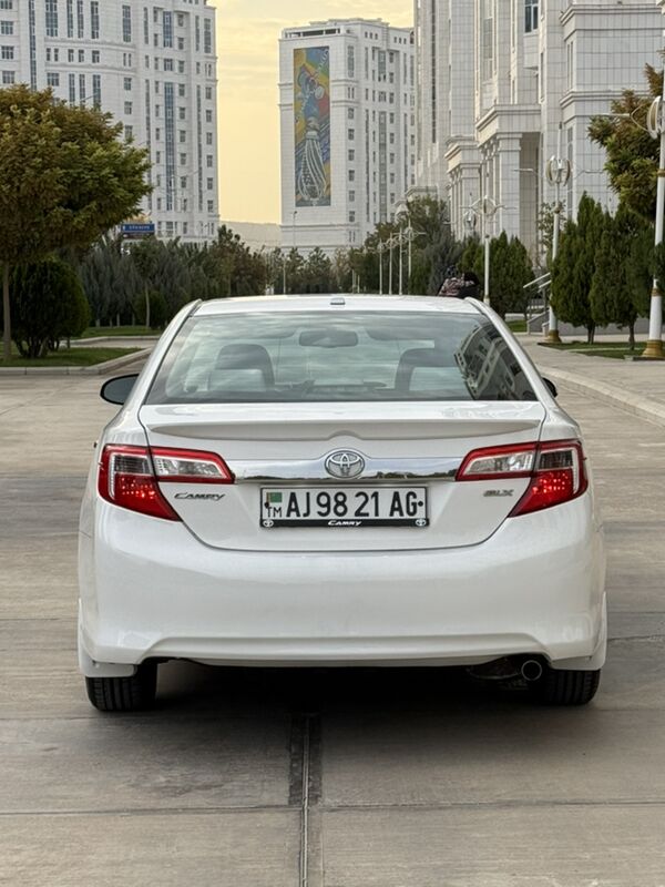 Toyota Camry 2012 - 200 000 TMT - Aşgabat - img 4