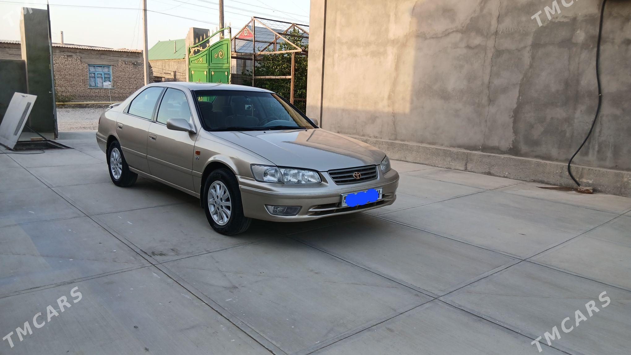 Toyota Camry 2000 - 160 000 TMT - Kaka - img 4