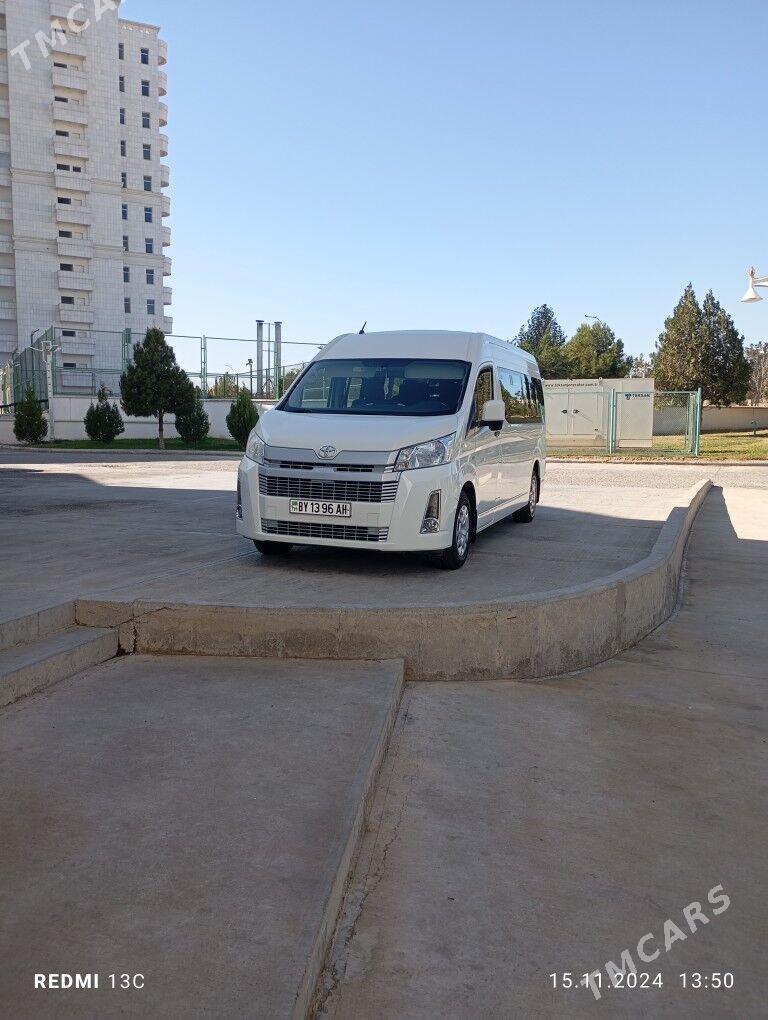 Toyota Hiace 2020 - 661 000 TMT - Гёкдепе - img 2