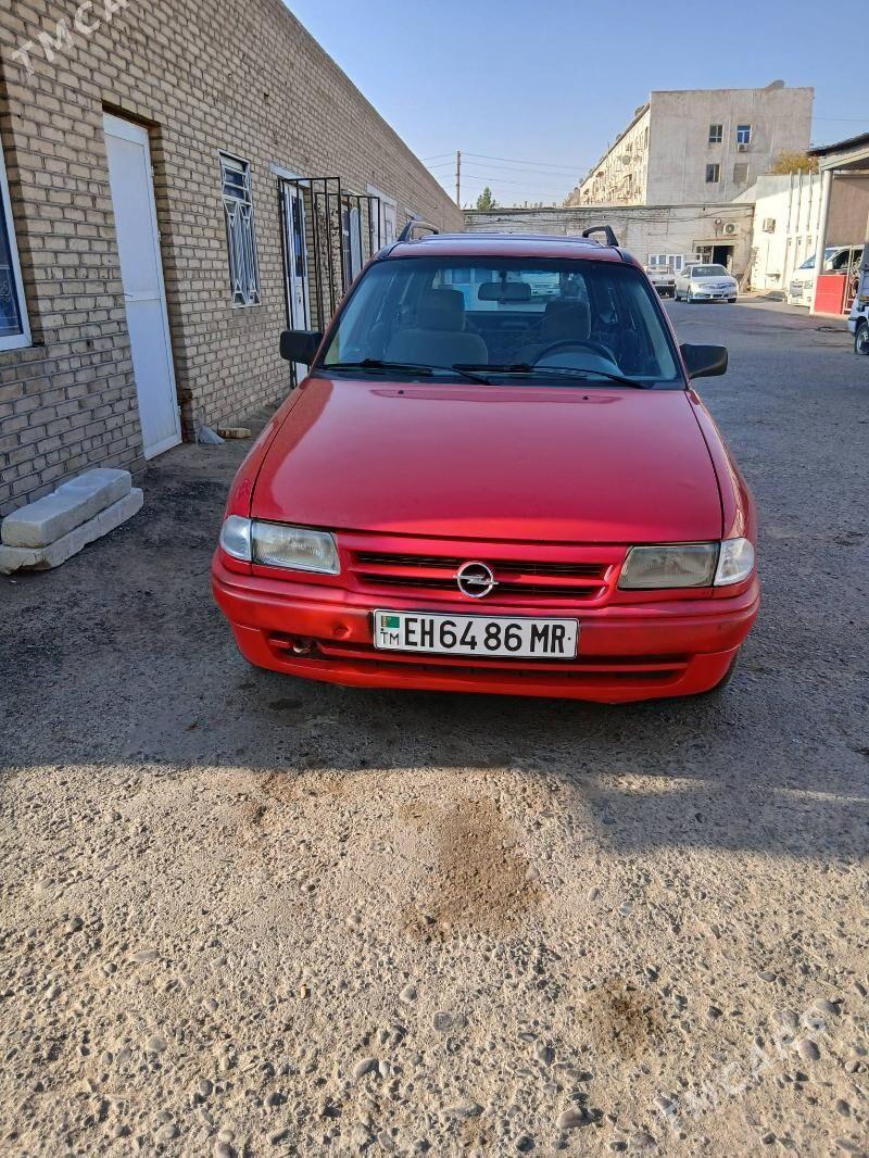 Opel Astra 1992 - 40 000 TMT - Mary - img 4