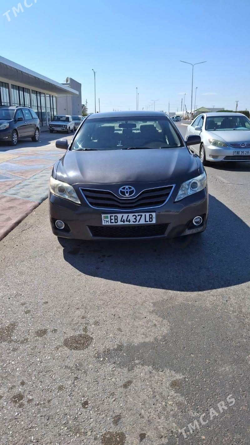 Toyota Camry 2010 - 185 000 TMT - Туркменабат - img 9