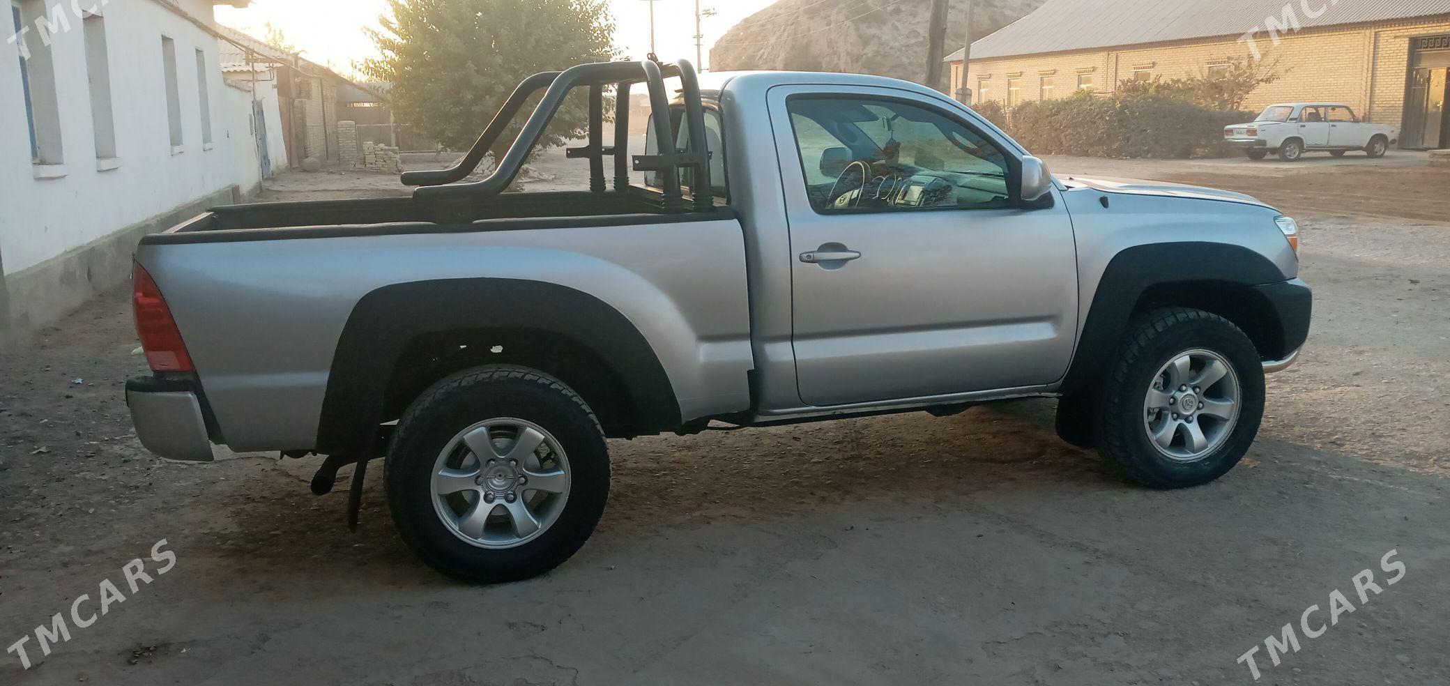 Toyota Tacoma 2013 - 250 000 TMT - Ходжамбаз - img 5