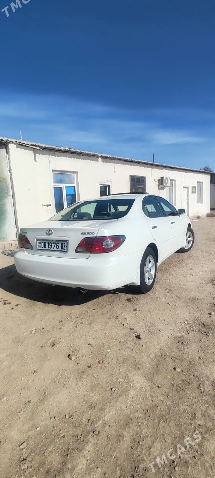 Lexus ES 300 2002 - 220 000 TMT - Кёнеургенч - img 6