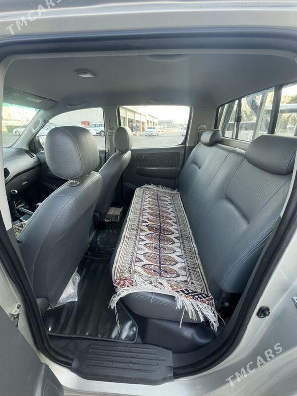 Toyota Hilux 2014 - 370 000 TMT - Aşgabat - img 6