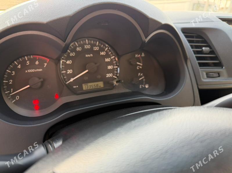 Toyota Hilux 2014 - 425 000 TMT - Мары - img 3