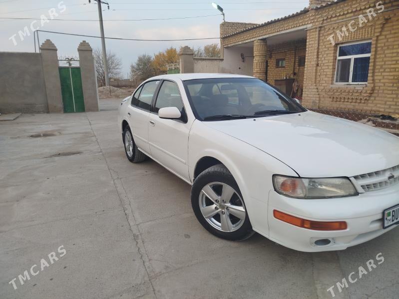 Nissan Maxima 1999 - 88 000 TMT - Kaka - img 2