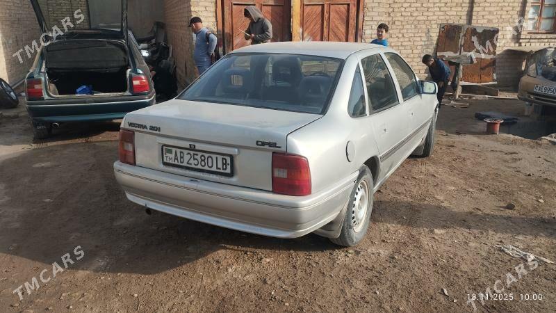 Opel Vectra 1991 - 35 000 TMT - Чарджоу - img 3