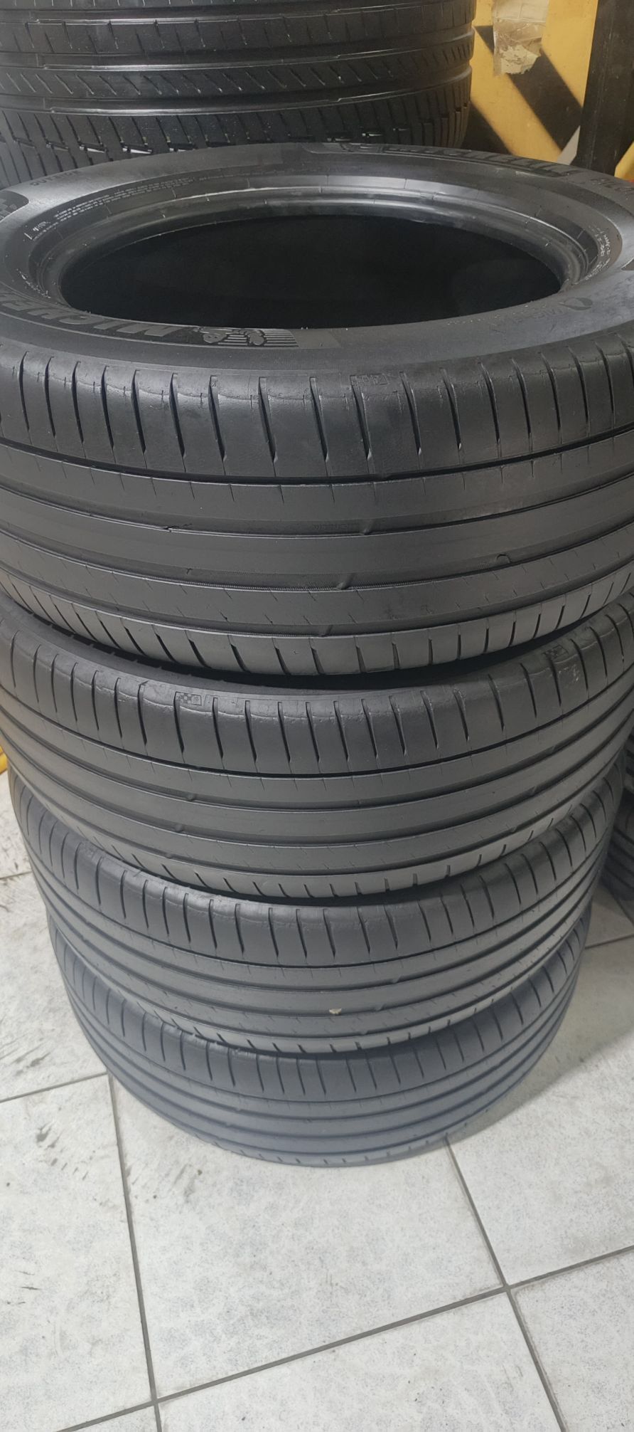 265 60 18 Mishelin ýyly24 2 750 TMT - Garadamak - img 2