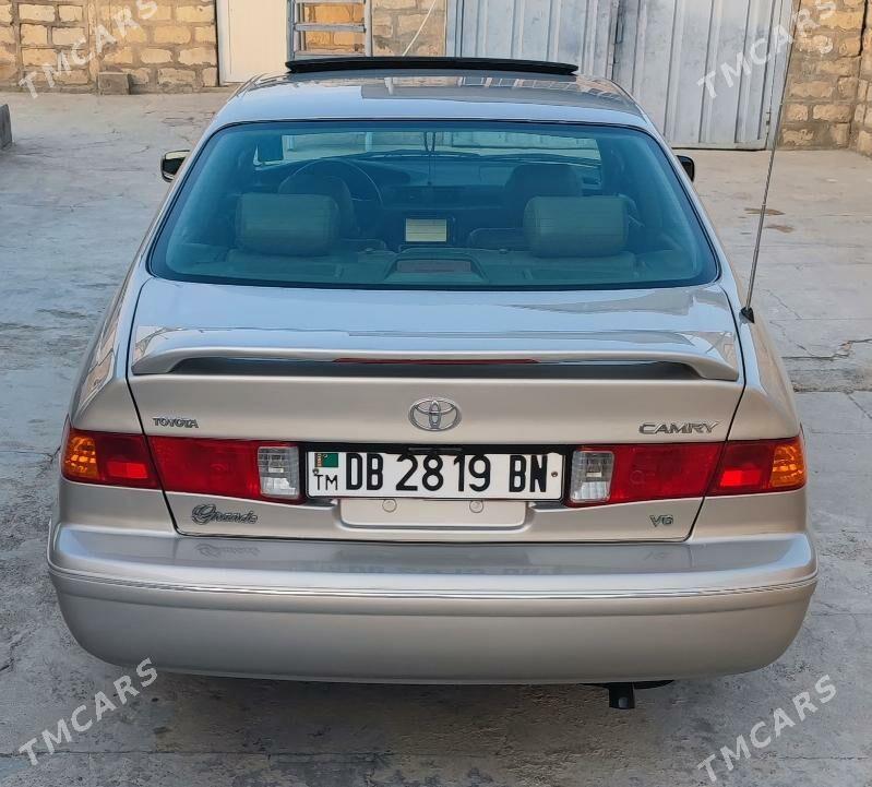 Toyota Camry 2000 - 165 000 TMT - Гызыларбат - img 5