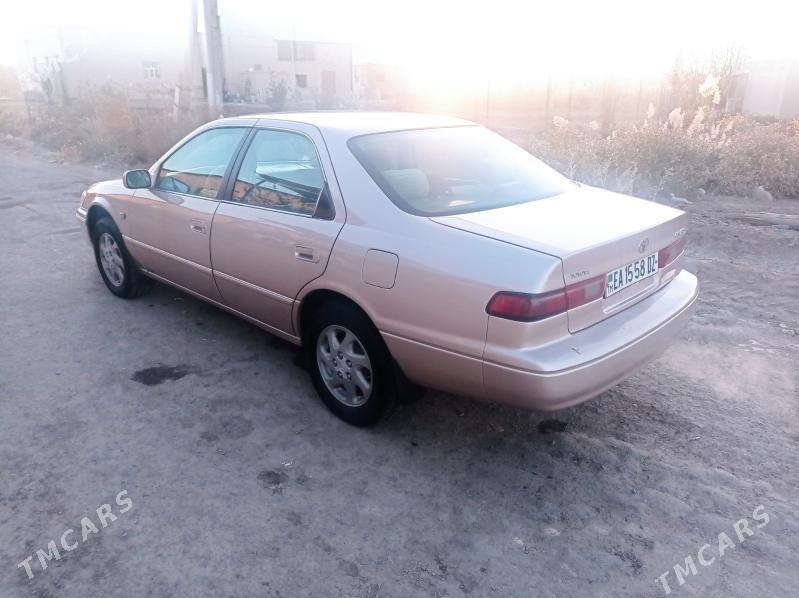 Toyota Camry 1997 - 132 000 TMT - Köneürgenç - img 4