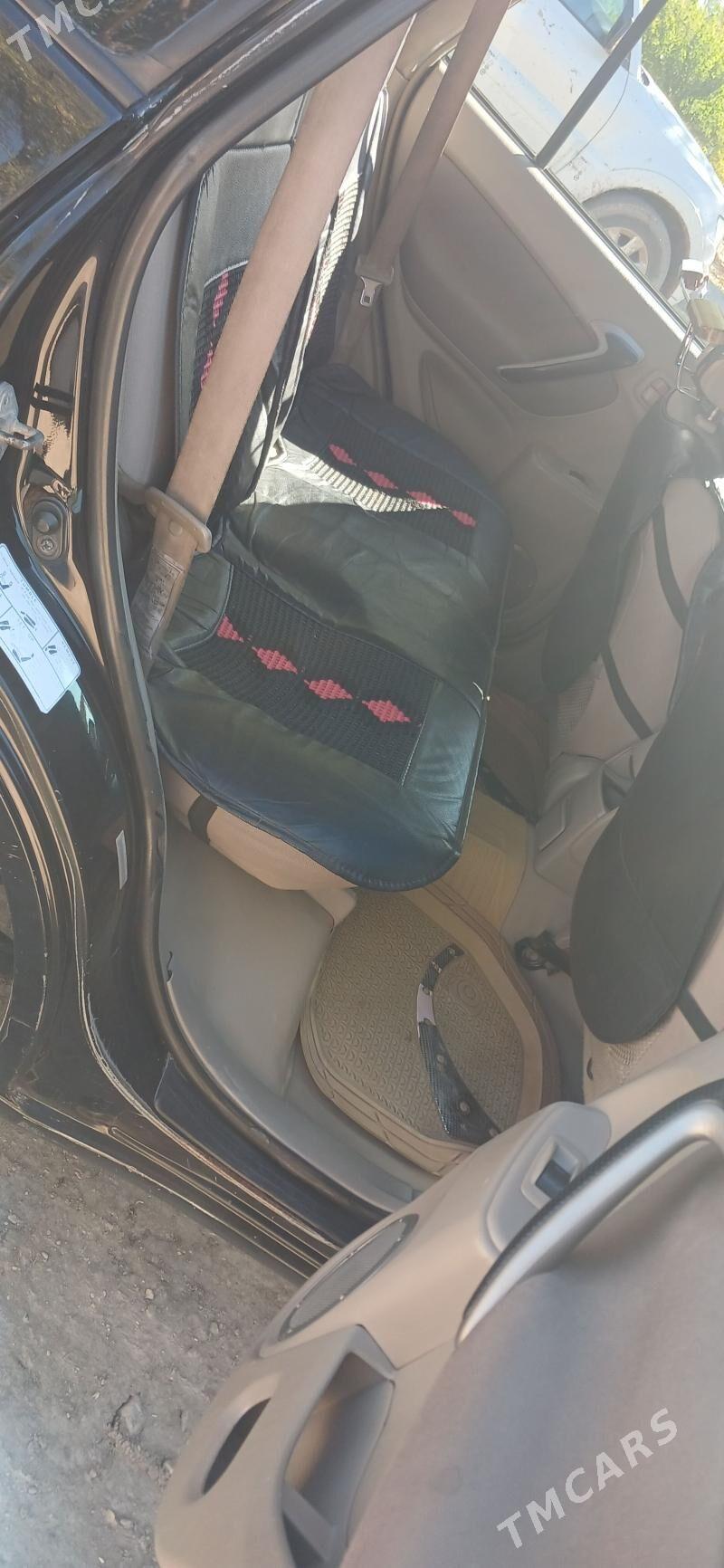 Toyota RAV4 2001 - 115 000 TMT - Türkmenbaşy etr. - img 4