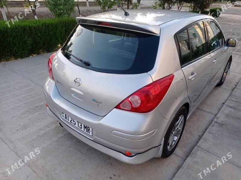 Nissan Versa 2011 - 120 000 TMT - Мары - img 5