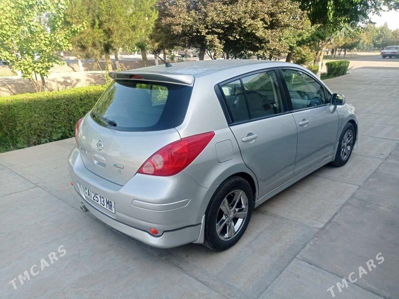 Nissan Versa 2011 - 120 000 TMT - Мары - img 1
