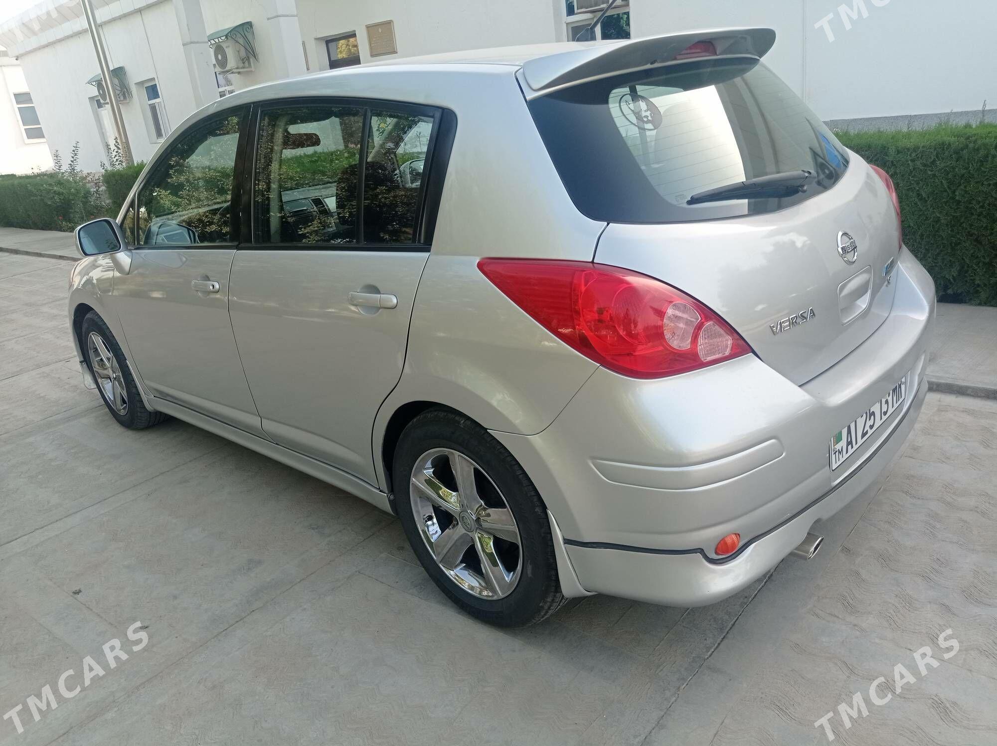 Nissan Versa 2011 - 120 000 TMT - Мары - img 4
