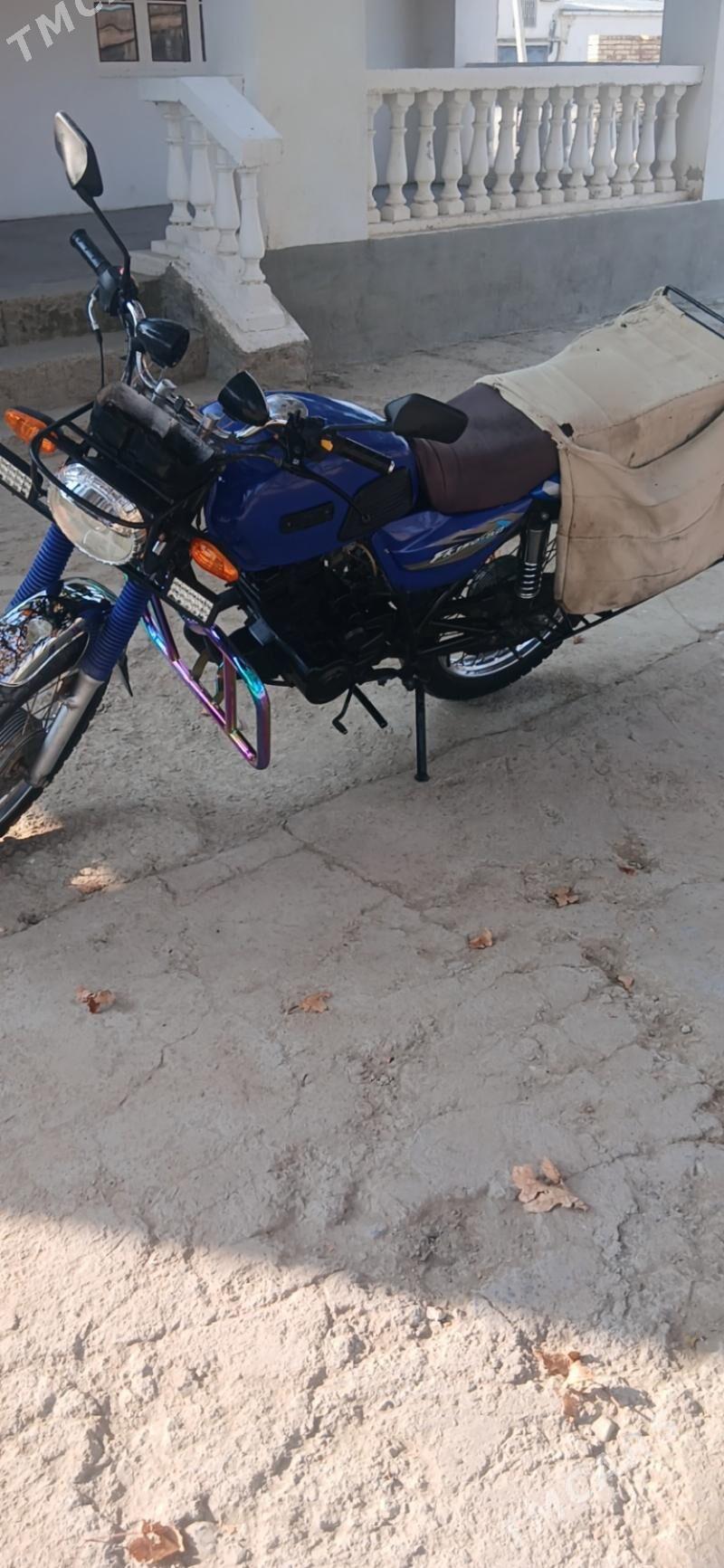 Fekon FK150-8G 2004 - 11 000 TMT - Берекет - img 2