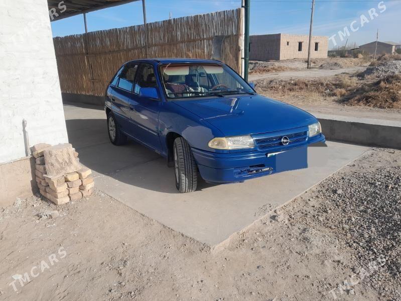 Opel Astra 1992 - 50 000 TMT - Gubadag - img 2