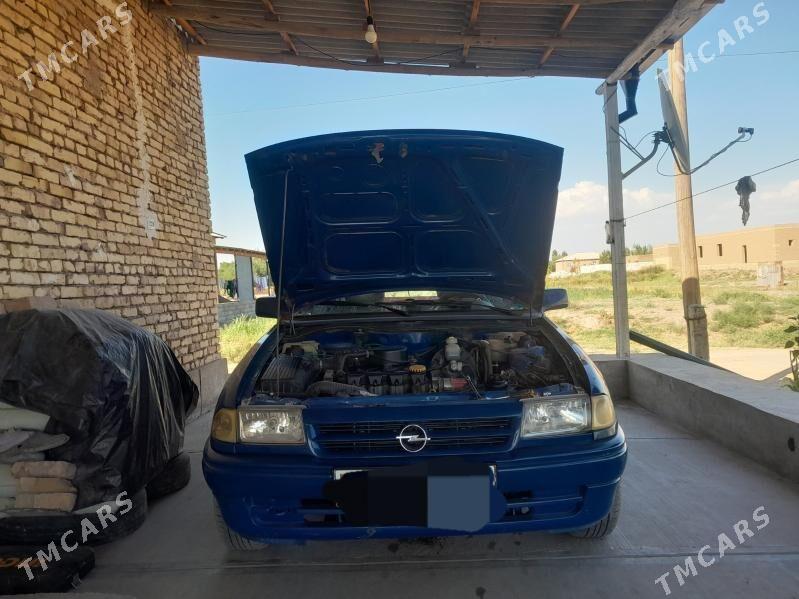 Opel Astra 1992 - 50 000 TMT - Gubadag - img 5