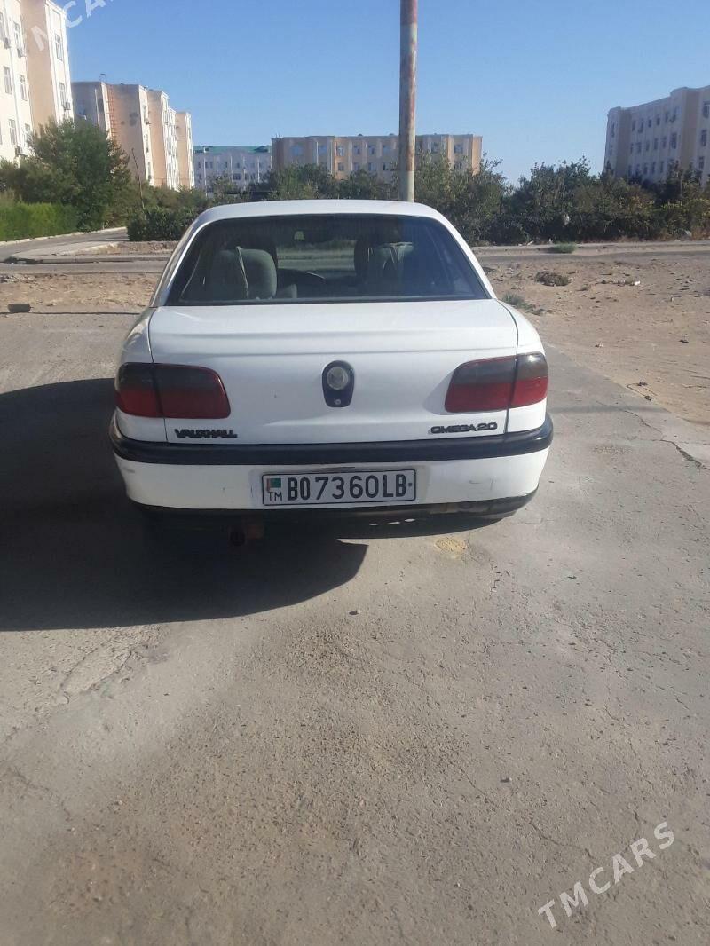 Opel Omega 1997 - 32 000 TMT - Сейди - img 4
