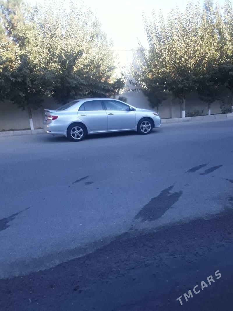 Toyota Corolla 2012 - 190 000 TMT - Ашхабад - img 3