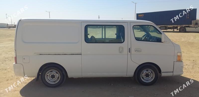 Nissan Urvan 2011 - 160 000 TMT - Эсенгулы - img 3