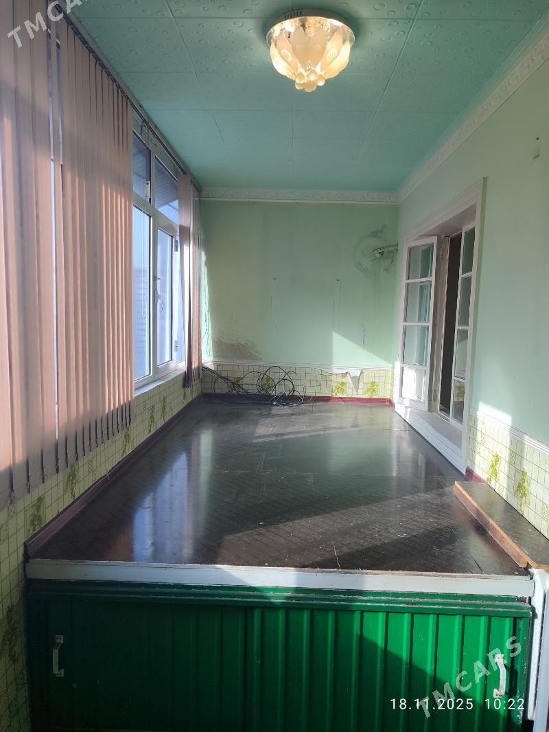 4х комн. 3й этаж. - Туркменабат - img 7