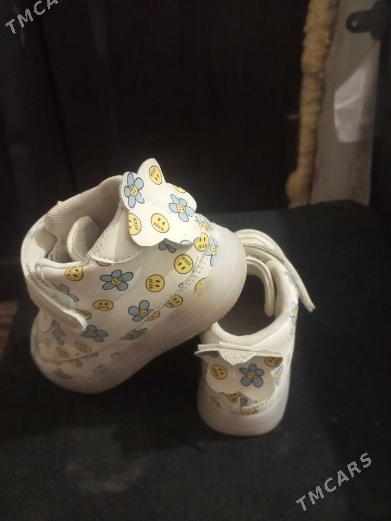 кроссовки - Мары - img 2