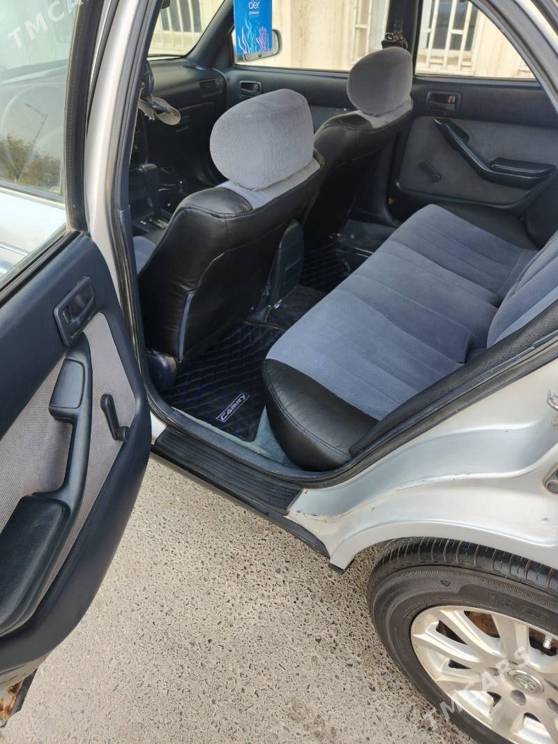 Toyota Camry 1993 - 100 000 TMT - Туркменабат - img 5