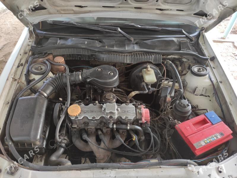 Opel Vectra 1993 - 34 000 TMT - Губадаг - img 5