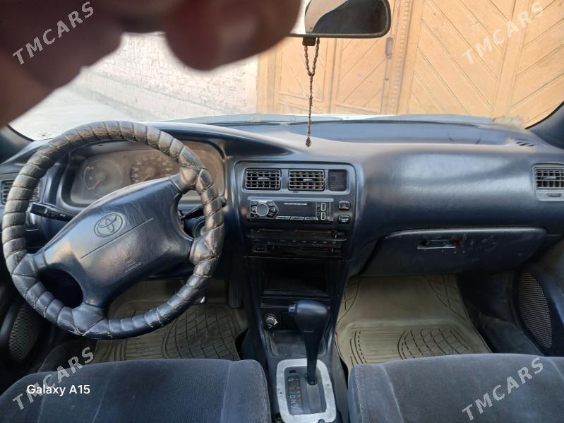 Toyota Corolla 1993 - 59 000 TMT - Кёнеургенч - img 4