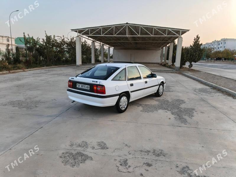 Opel Vectra 1994 - 49 000 TMT - Ашхабад - img 3