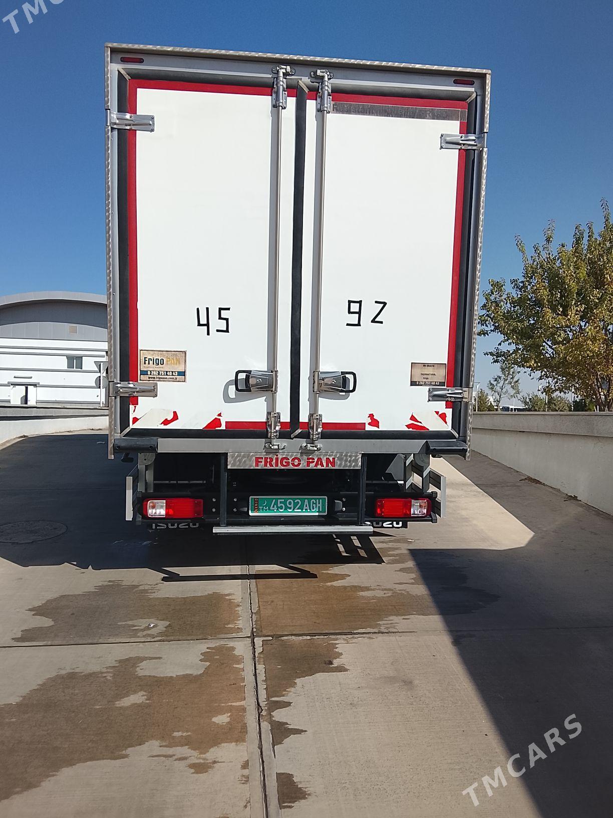 Isuzu Elf 2021 - 700 000 TMT - Дашогуз - img 3