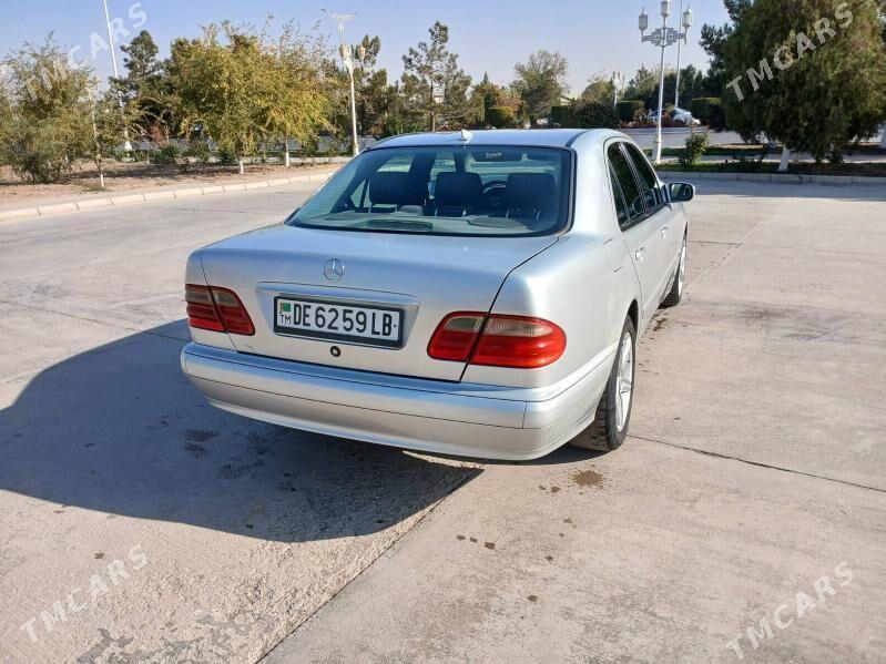 Mercedes-Benz E-Class 2001 - 105 000 TMT - Türkmenabat - img 2