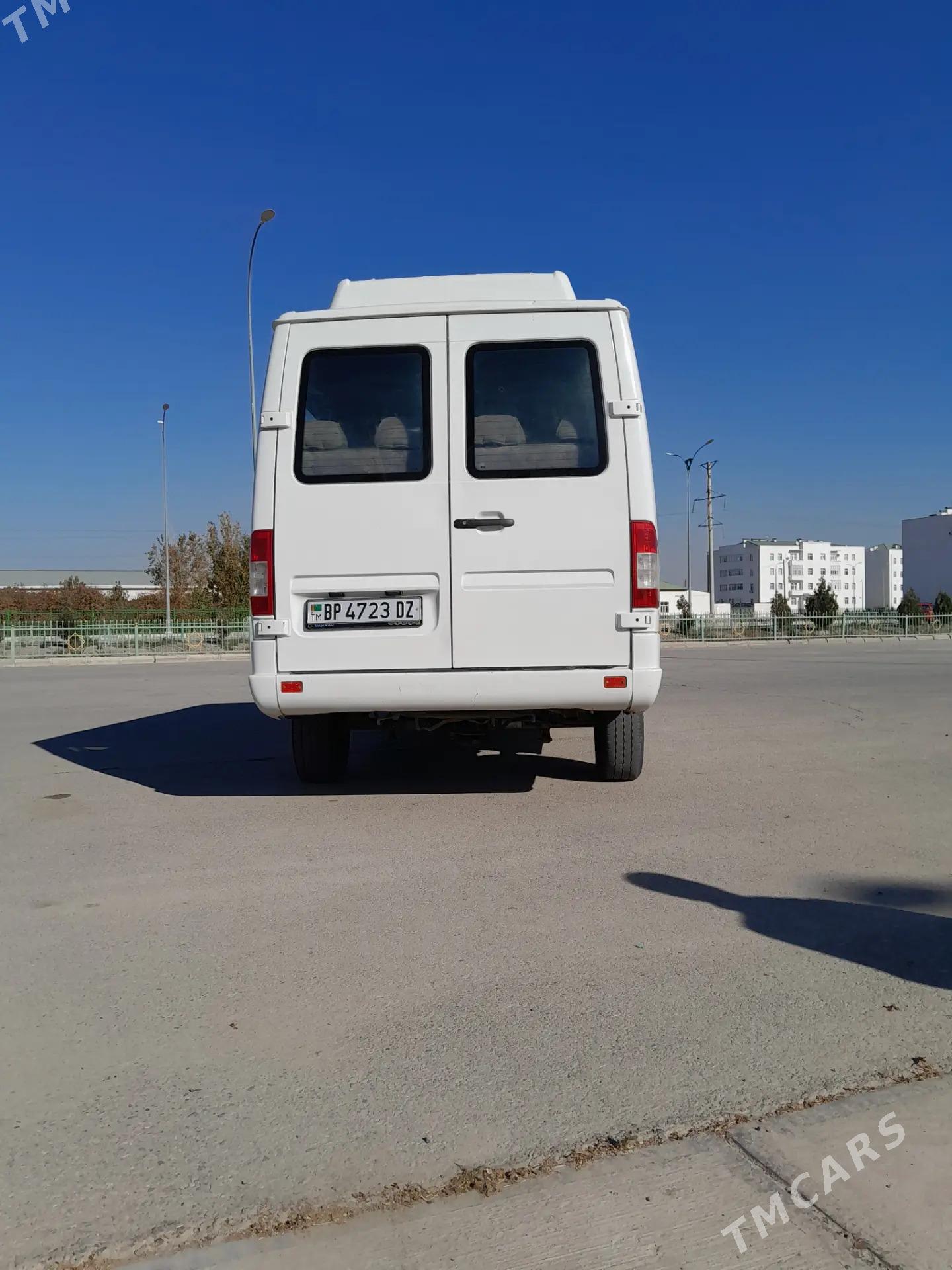Mercedes-Benz Sprinter 2009 - 240 000 TMT - Daşoguz - img 1