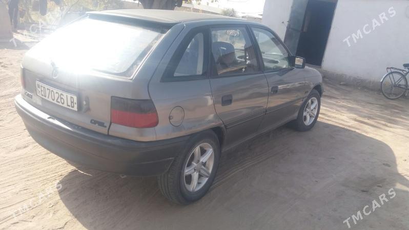 Opel Astra 1992 - 33 000 TMT - Hojambaz - img 6