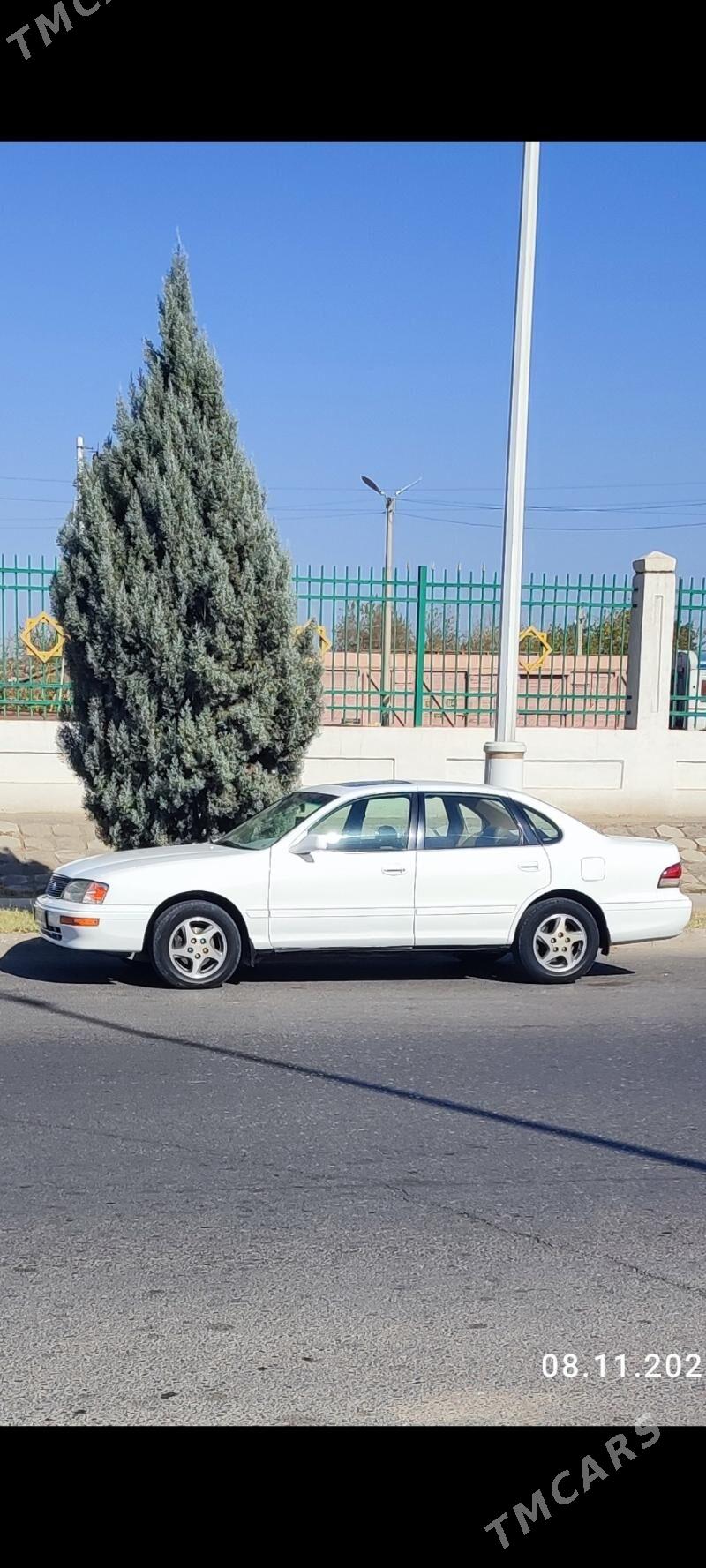 Toyota Avalon 1995 - 130 000 TMT - Серахс - img 1