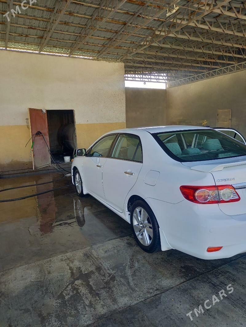 Toyota Corolla 2013 - 195 000 TMT - Бахарден - img 2