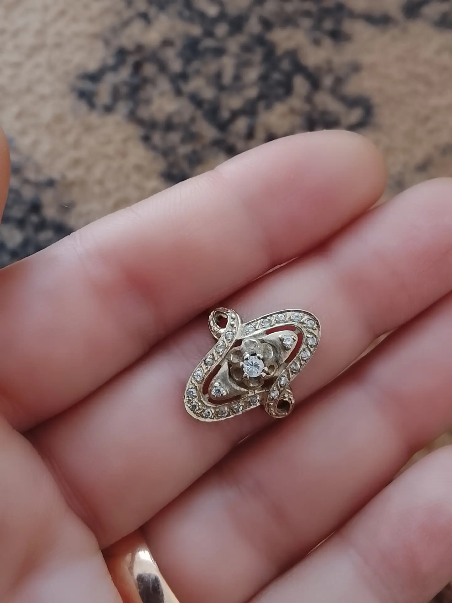 Gyzyl yuzik - Aşgabat - img 2