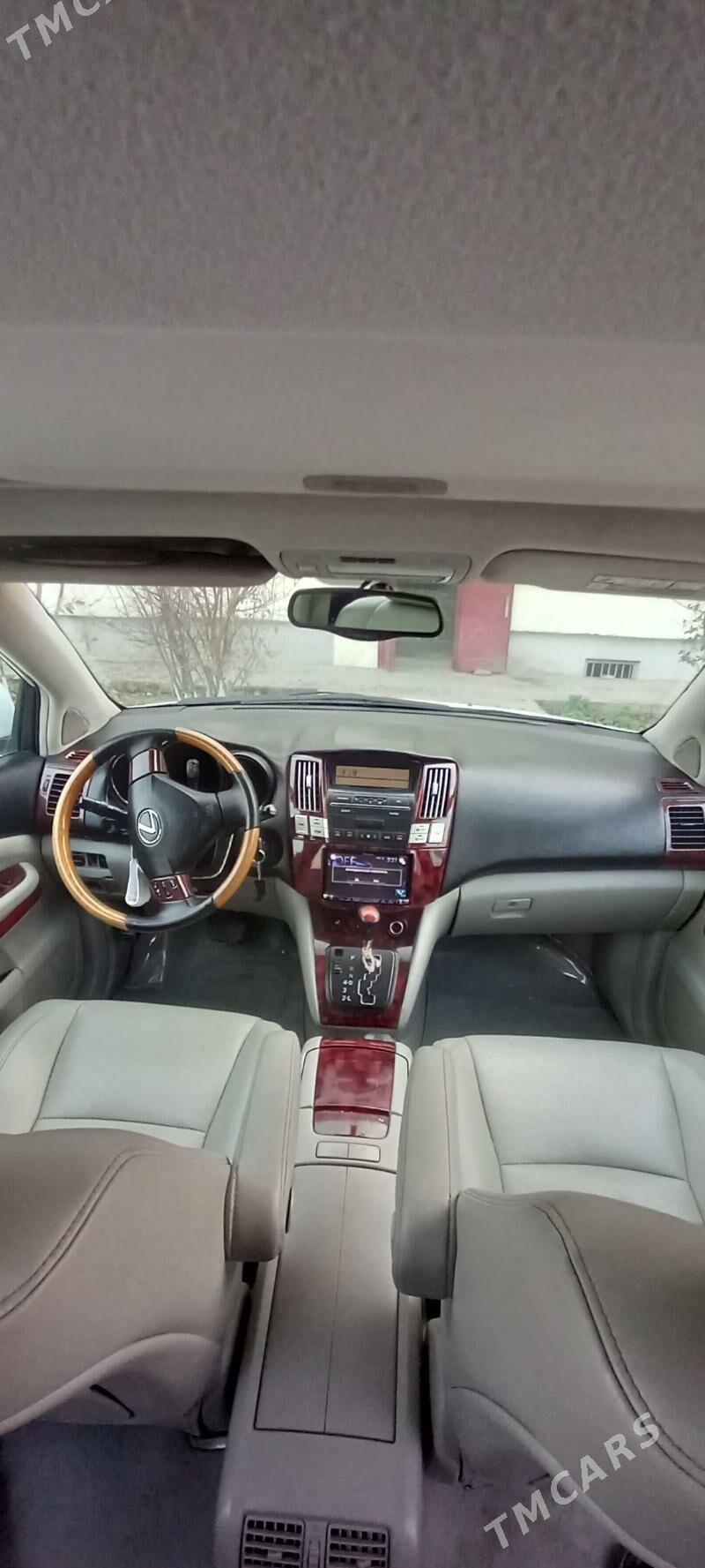 Lexus RX 330 2004 - 250 000 TMT - Бахарден - img 3