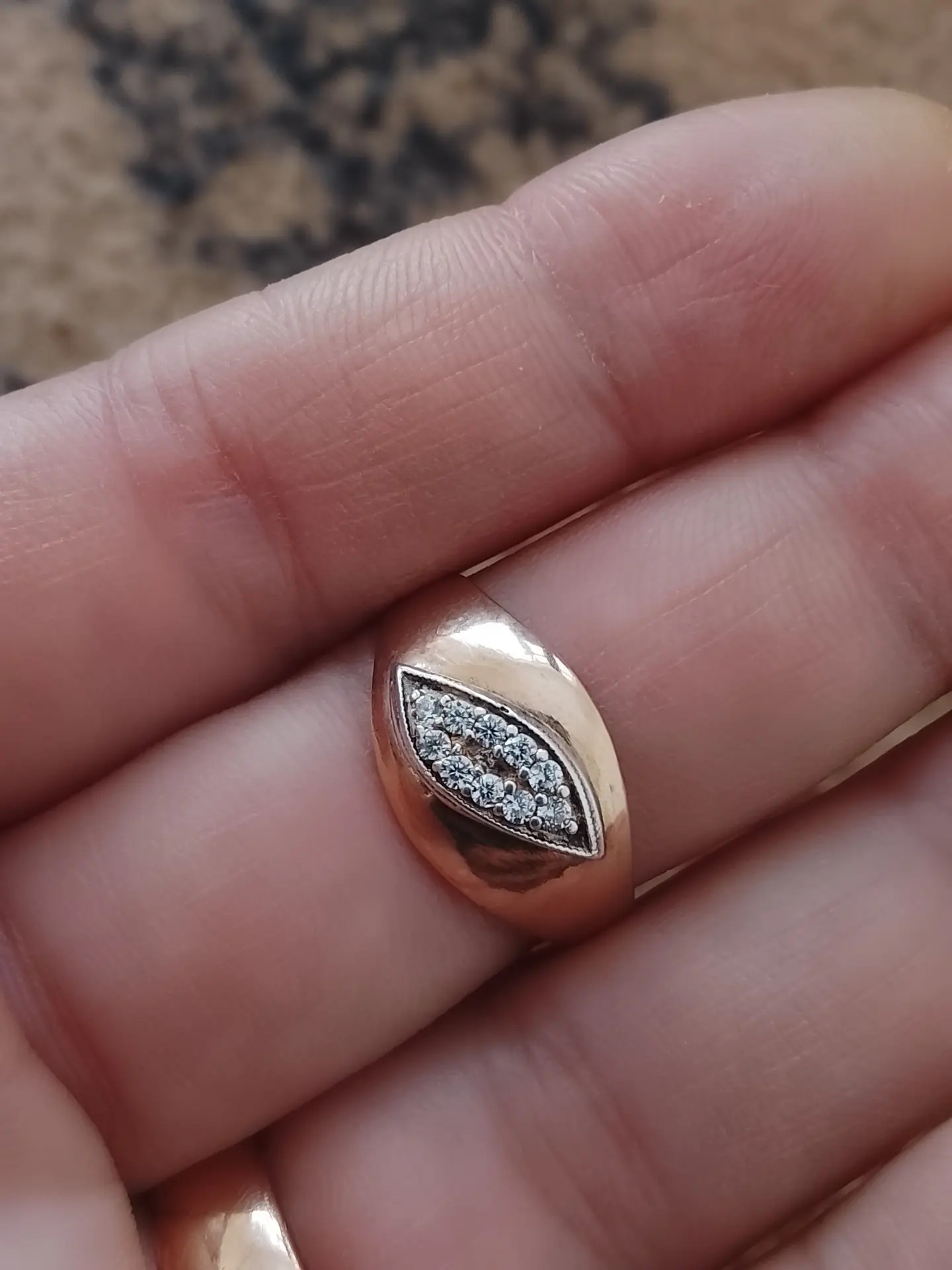 Gyzyl yuzik aburcalka - Aşgabat - img 3