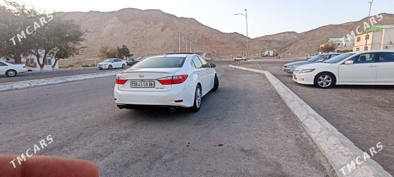Lexus ES 350 2013 - 345 000 TMT - Türkmenbaşy - img 4