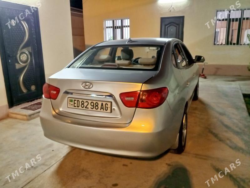 Hyundai Elantra 2009 - 130 000 TMT - Çoganly - img 2