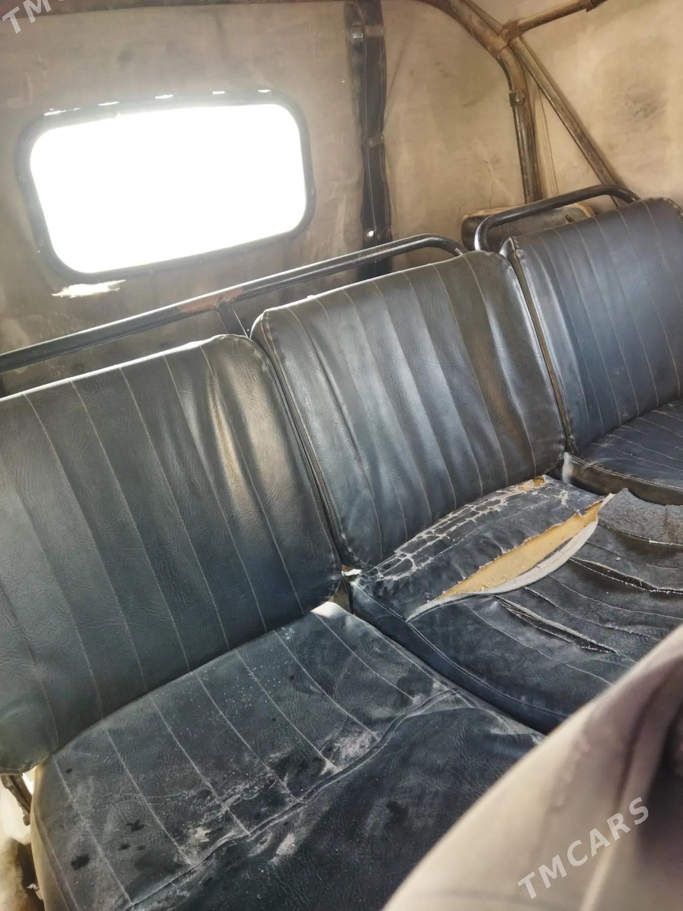 UAZ 469 1980 - 19 000 TMT - Балканабат - img 8