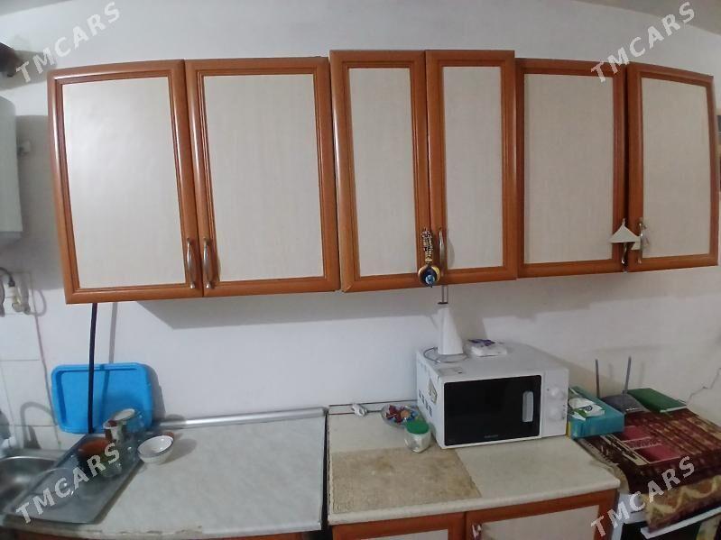 Kuhnya we spalniy garnitur. - Änew - img 2