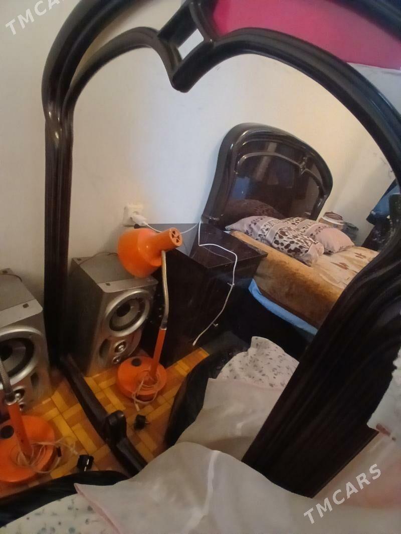 Kuhnya we spalniy garnitur. - Änew - img 5